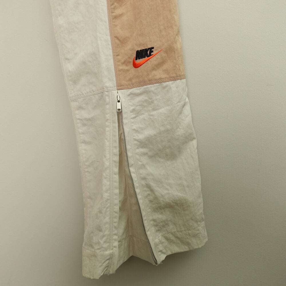 NWT Nike Womens Sportswear Pants City Utility Woven High-Rise White Size L - Picture 5 of 10